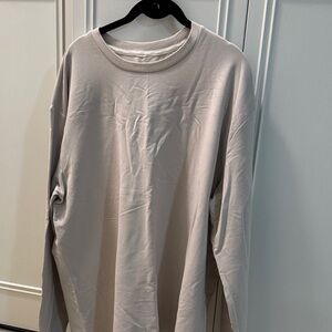 ALO Yoga Men's Long Sleeve Beige Tee